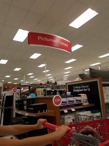 Department Store «Target», reviews and photos, 610 N West End Blvd, Quakertown, PA 18951, USA