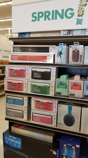 Discount Store «Big Lots», reviews and photos, 1374 W Main St, Lewisville, TX 75067, USA