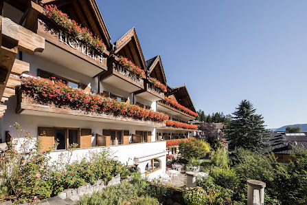 Genießerhotel Alpenhof - Ulten Frazione Santa Valburga, 305, 39016 Santa Valburga BZ, Italia