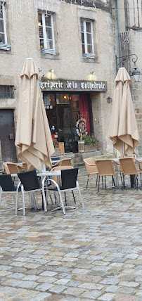 Atmosphère du Crêperie Crêperie de la Cathédrale à Limoges - n°2