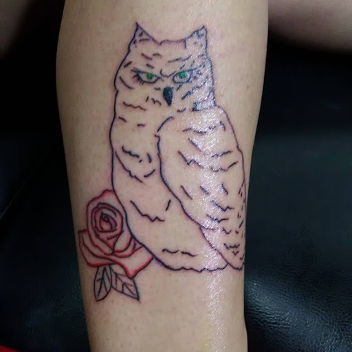 Explore wolf pack tattoo ideas, creative tattoo ideas in Tucson, available at Tattoo Azteca Inc