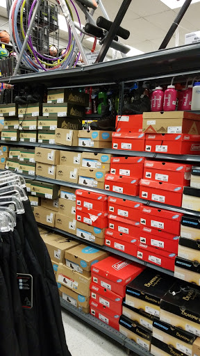 Sporting Goods Store «Big 5 Sporting Goods», reviews and photos, 7111 Eastern Ave, Bell Gardens, CA 90201, USA