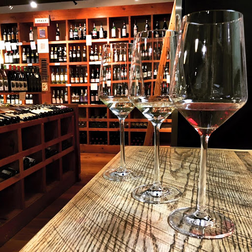 Wine Store «Red Feet Wine Market & Spirit», reviews and photos, 435 Franklin St, Ithaca, NY 14850, USA