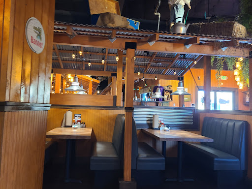 Huckleberry's Breakfast & Lunch