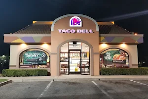 Taco Bell image