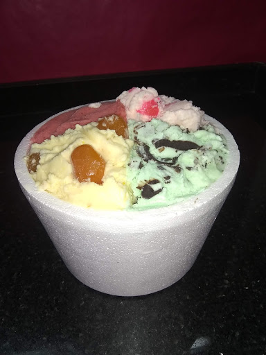 heladería TUC-TUC un dulce llamado - Ice cream shop en Zarate