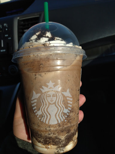 Coffee Shop «Starbucks», reviews and photos, 2034 N Highland Ave, Jackson, TN 38305, USA