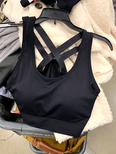 Department Store «Nordstrom Rack The Gallery At Westbury Plaza», reviews and photos, 1040 Old Country Rd, Garden City, NY 11530, USA