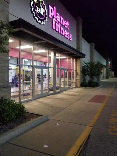 Gym «Planet Fitness», reviews and photos, 2437 E Main St #150, Plainfield, IN 46168, USA