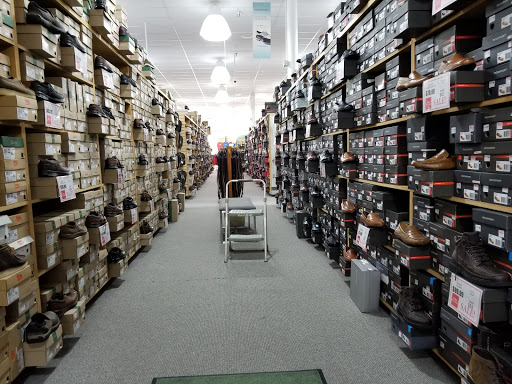 Shoe Store «Shoe Station», reviews and photos, 741 C Hilcrest Road, Mobile, AL 36695, USA