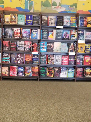 Book Store «Barnes & Noble», reviews and photos, 2621 Plainfield Rd, Joliet, IL 60435, USA