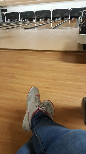 Bowling Alley «Abbott Bowling Center», reviews and photos, 1840 Abbott Rd, Lackawanna, NY 14218, USA