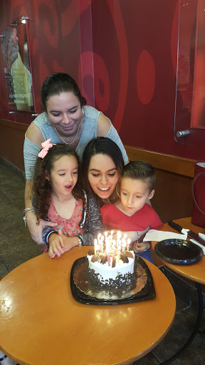 Ice Cream Shop «Cold Stone Creamery», reviews and photos, 15 Blake Blvd, Kissimmee, FL 34747, USA