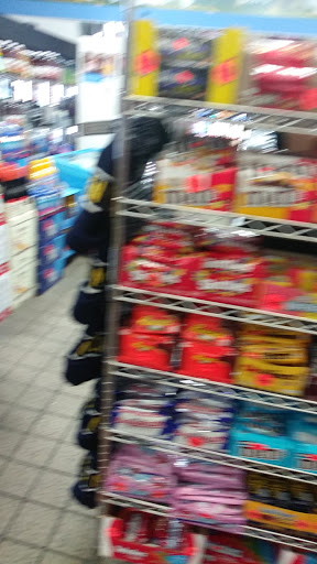 Liquor Store «Gran Liquor Shop», reviews and photos, 12889 Woodward Ave, Highland Park, MI 48203, USA