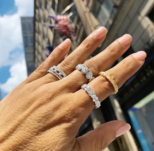 Jewelry Store «R & R Jewelers», reviews and photos, 26 W 47th St, New York, NY 10036, USA