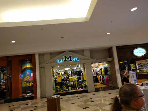 Shopping Mall «Twelve Oaks Mall», reviews and photos, 27500 Novi Rd, Novi, MI 48377, USA