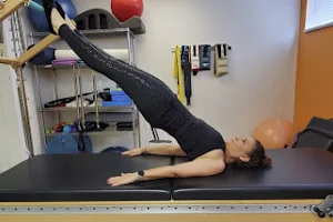 DEBORA ALFIE - Physical Therapist & Pilates Studio image