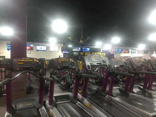 Gym «Planet Fitness», reviews and photos, 570 S Mt Vernon Ave, San Bernardino, CA 92410, USA