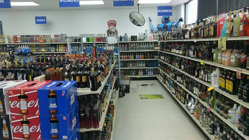 Liquor Store «Golden Gate Beverage & Liquor», reviews and photos, 6105 Mayfield Rd, Cleveland, OH 44124, USA