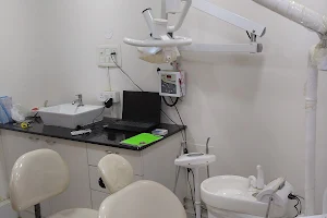 Orthosquare Dental Clinic image