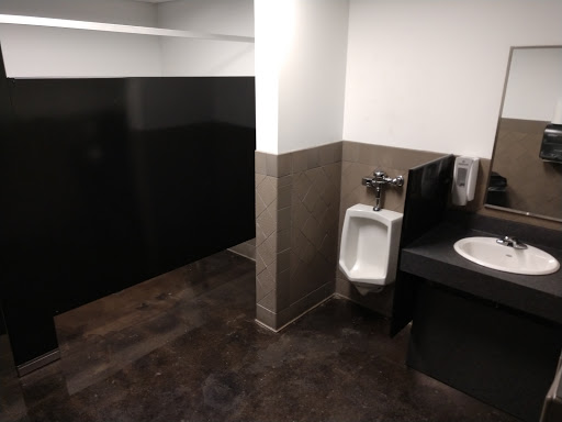 Used Car Dealer «DriveTime Used Cars», reviews and photos, 8549 Beechmont Ave, Cincinnati, OH 45255, USA