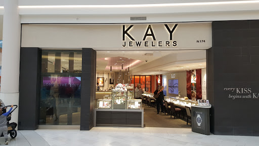 Kay Jewelers, 174 N Garden St, Bloomington, MN 55425, USA, 
