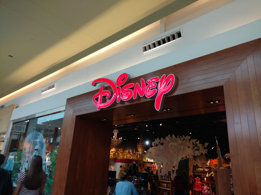 Shopping Mall «Cherry Hill Mall», reviews and photos, 2000 NJ-38, Cherry Hill, NJ 08002, USA