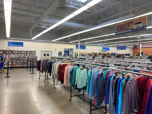 Thrift Store «Goodwill Lakeside», reviews and photos, 5825 W 44th Ave, Denver, CO 80212, USA