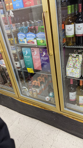 Liquor Store «STONE PARK LIQUORS», reviews and photos, 1610 Mannheim Rd, Stone Park, IL 60165, USA