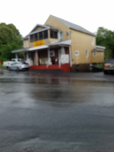 Sporting Goods Store «Whites Crossing Sports Shop», reviews and photos, 298 Canaan St, Carbondale, PA 18407, USA