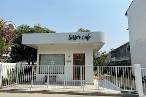 Sister Cafe image