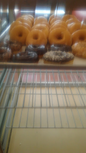 Donut Shop «Queen Donuts & Bakery», reviews and photos, 1108 W St Mary’s Rd, Tucson, AZ 85745, USA