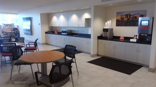 Used Car Dealer «Germain Toyota of Columbus», reviews and photos, 5711 Scarborough Blvd, Columbus, OH 43232, USA