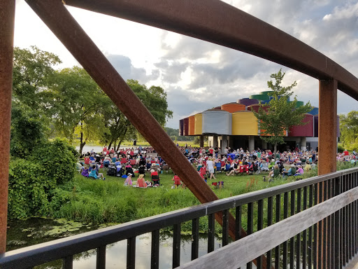 Recreation Center «Warner Park Community Recreation Center», reviews and photos, 1625 Northport Dr, Madison, WI 53704, USA