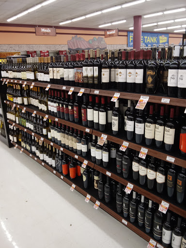 Supermarket «Giant Eagle Supermarket», reviews and photos, 111 W Madison St, Rochester, PA 15074, USA