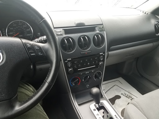 Used Car Dealer «Jay Wolfe Auto Outlet», reviews and photos, 10 NW Barry Rd, Kansas City, MO 64155, USA