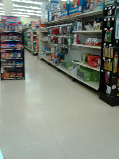 Discount Store «FAMILY DOLLAR», reviews and photos, 9 Clocktower Plaza, Elgin, IL 60120, USA