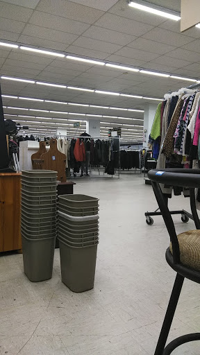 Thrift Store «St. Vincent de Paul Lakewood Thrift Store», reviews and photos