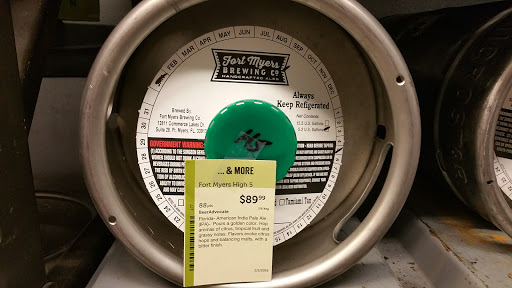 Wine Store «Total Wine & More», reviews and photos, 13711 S Tamiami Trail, Fort Myers, FL 33912, USA