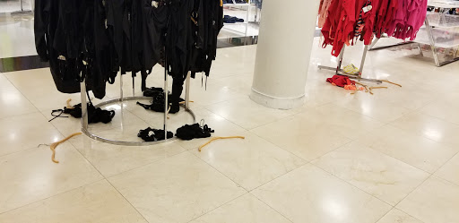 Clothing Store «Forever 21», reviews and photos, 10306 Southside Blvd, Jacksonville, FL 32256, USA