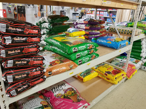 Hardware Store «Buchanan Building Supply», reviews and photos, 1200 Packing House Rd, Graham, TX 76450, USA