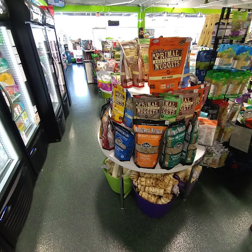 Pet Supply Store «The Green Spot», reviews and photos, 1110 S 71st St, Omaha, NE 68106, USA