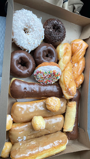 Donut Shop «Evergreen Donuts», reviews and photos, 20101 44th Ave W F, Lynnwood, WA 98036, USA