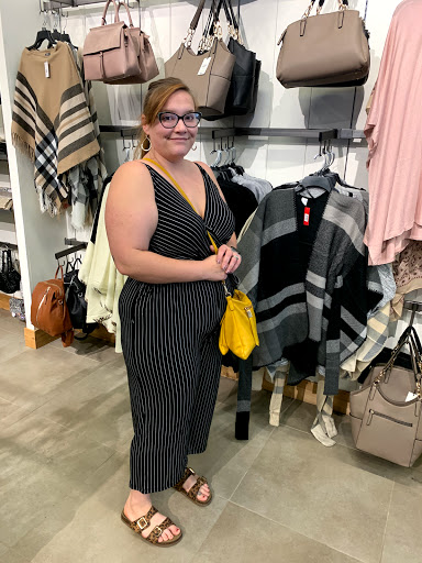 Shoe Store «DSW Designer Shoe Warehouse», reviews and photos, 8950 S Broadway Ave, Tyler, TX 75703, USA