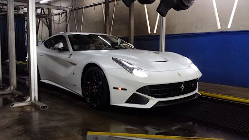 Car Wash «Ultimate Car Wash», reviews and photos, 321 S Federal Hwy, Dania Beach, FL 33004, USA