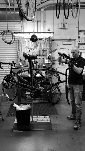Bicycle Store «Performance Bicycle», reviews and photos, 2745 El Camino Real, Tustin, CA 92782, USA