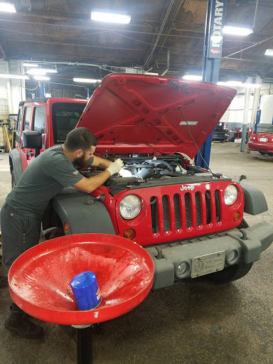 Auto Repair Shop «Creech Import Repair, Inc.», reviews and photos, 1818 St Albans Dr #106, Raleigh, NC 27609, USA