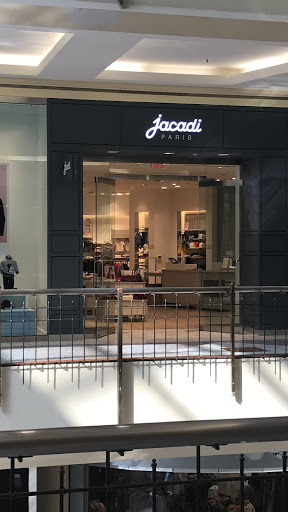 Shopping Mall «Tysons Galleria», reviews and photos, 2001 International Dr, McLean, VA 22102, USA