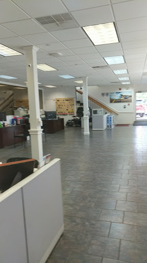 Toyota Dealer «Lexington Toyota», reviews and photos, 409 Massachusetts Ave, Lexington, MA 02420, USA