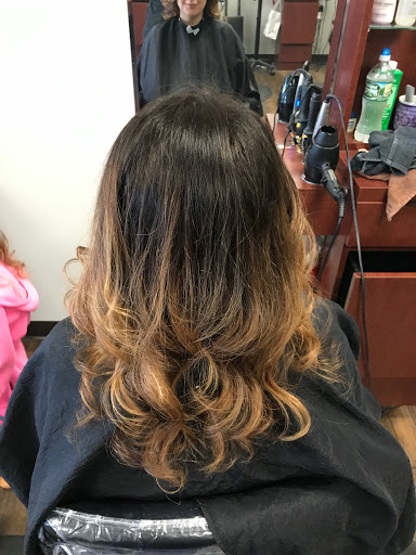 Beauty Salon «CSI Hair Salon», reviews and photos, 767 Horseblock Road, Farmingville, NY 11738, USA